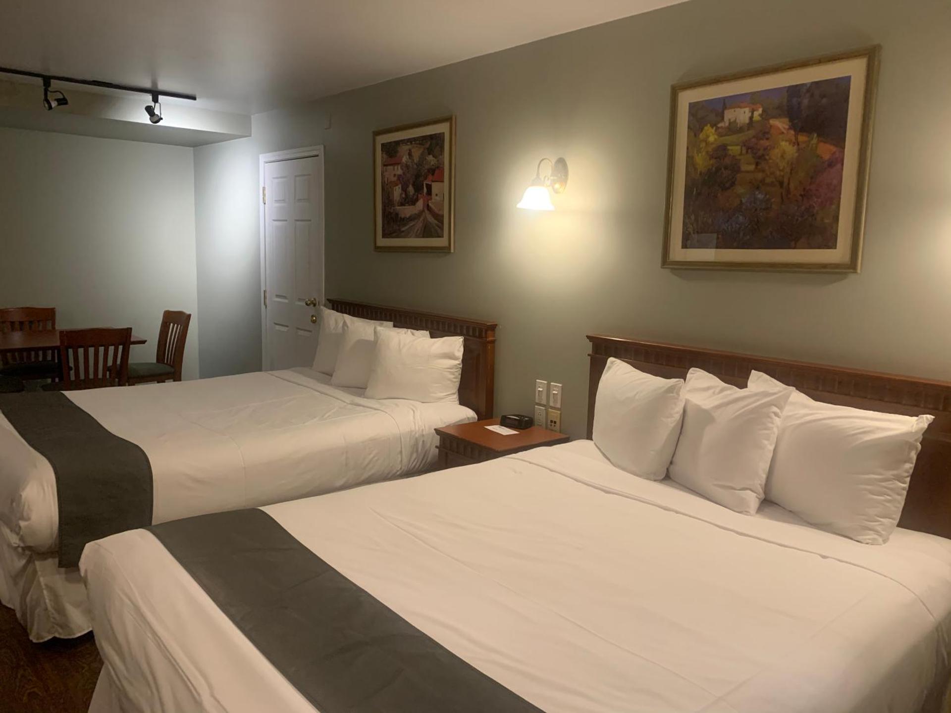 Hotel and Suites Les Laurentides