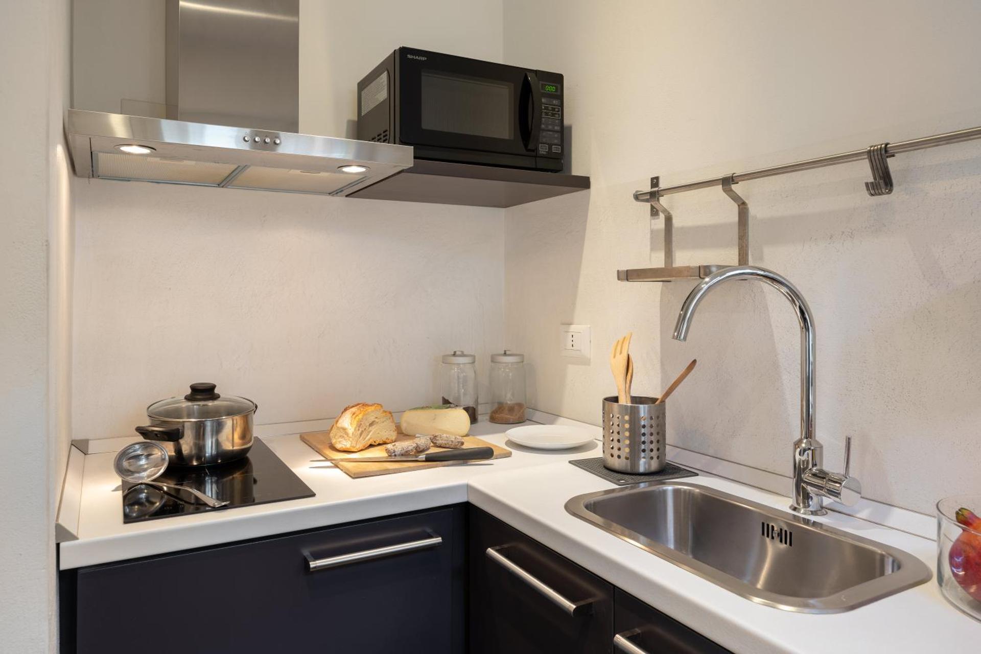 Kitchen or kitchenette