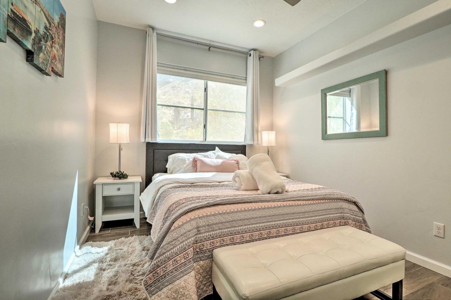 Hurricane Getaway with Yard - 25 Mi to Zion!