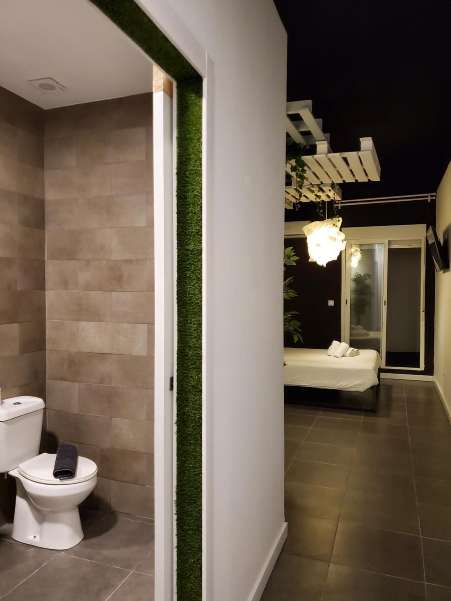 Small and Cozy Rooms - G