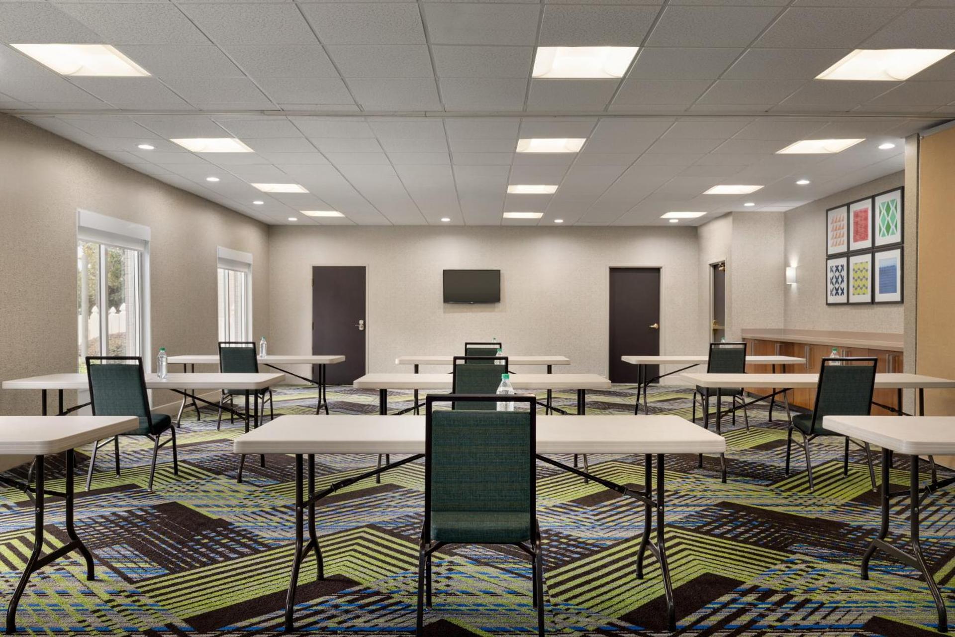 Meeting/conference room