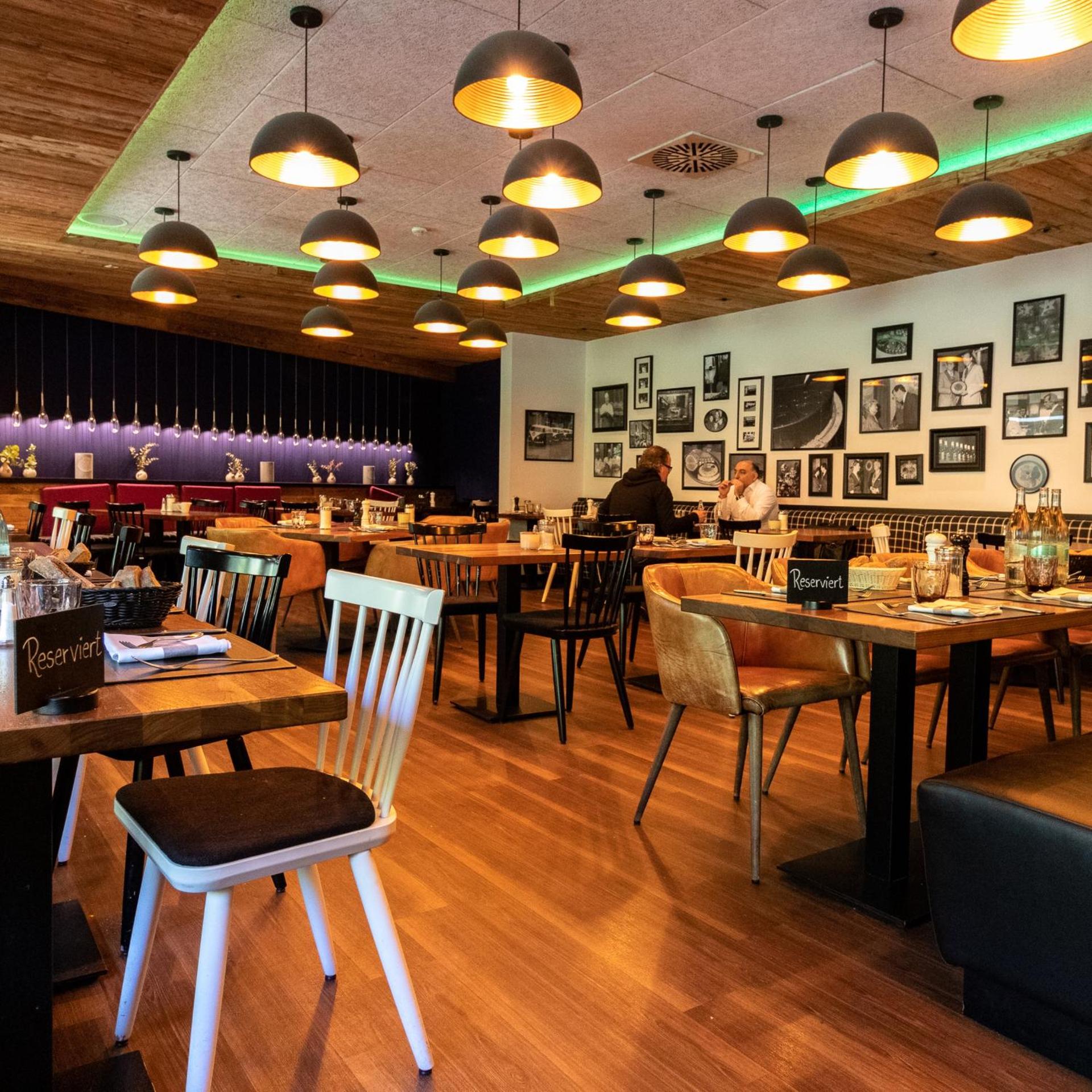 Restaurant/places to eat