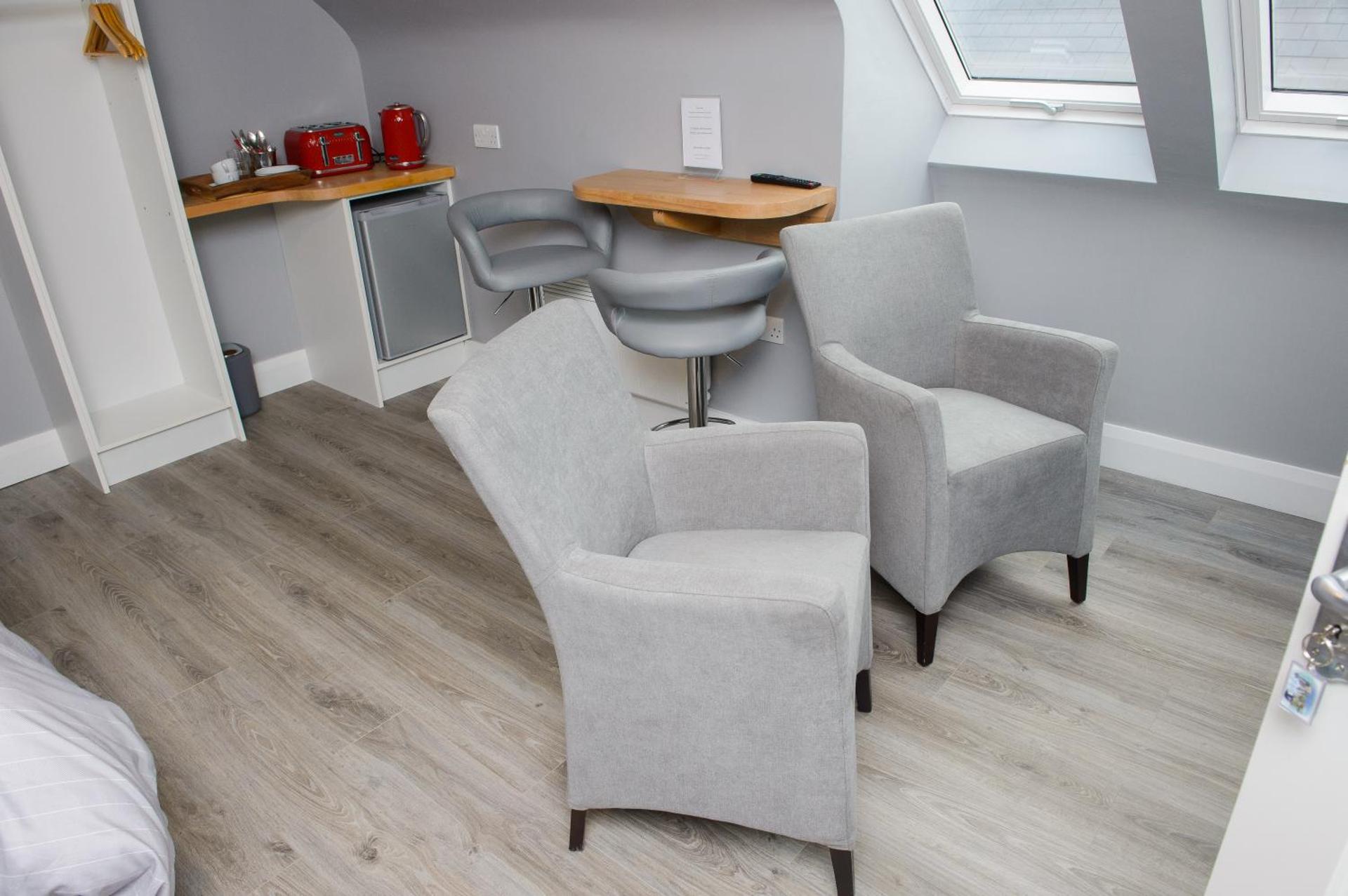 Photo of the whole room