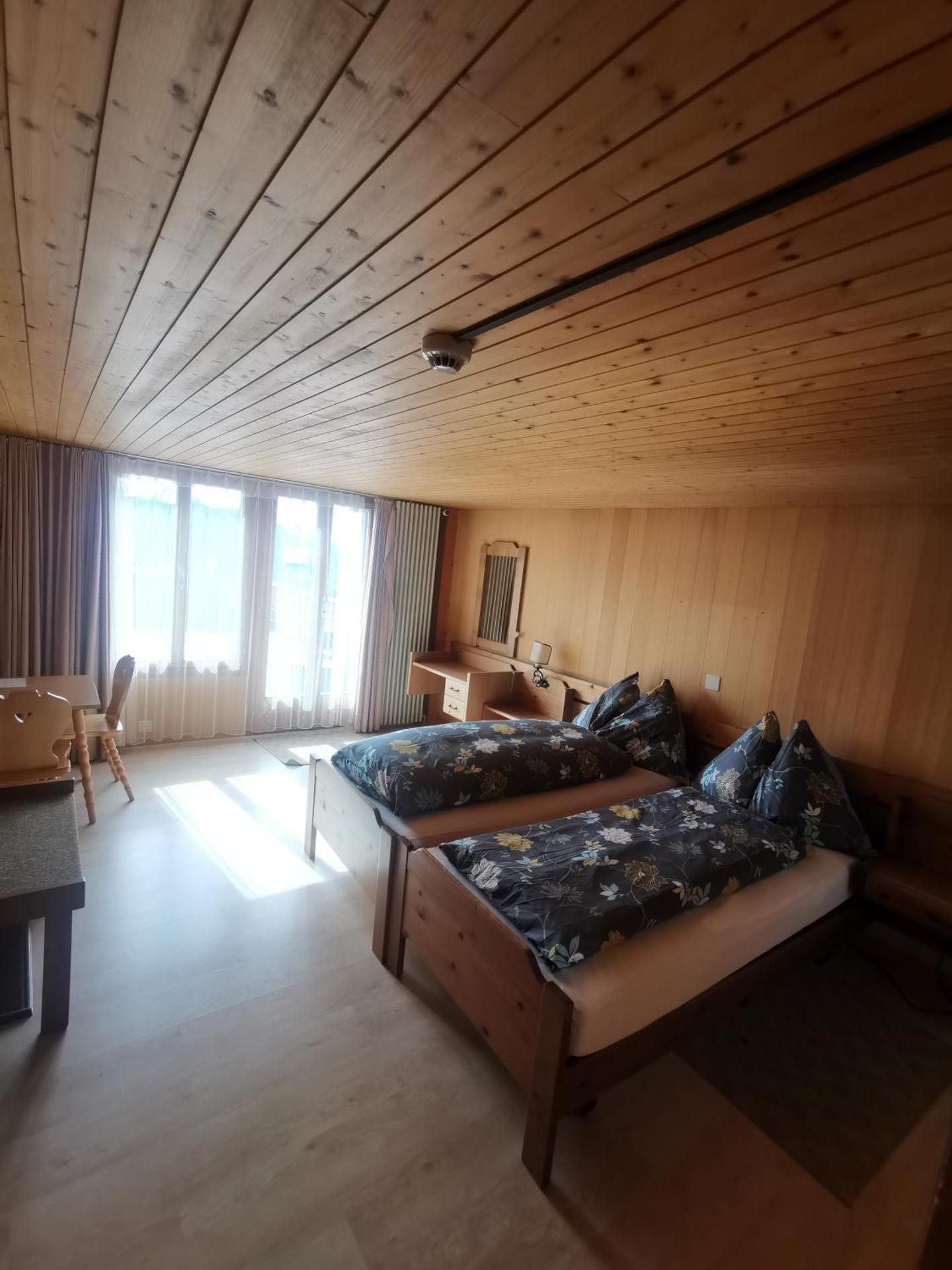 Self- Check- In Hotel Regina Beatenberg