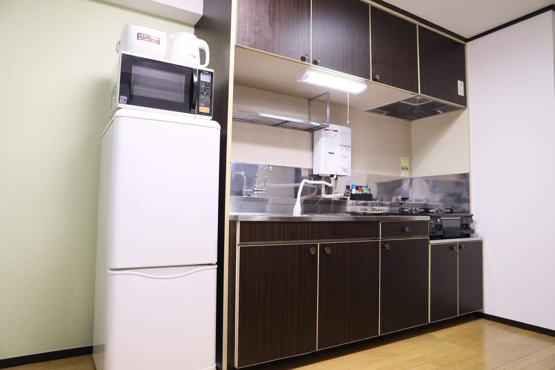 Kitchen or kitchenette