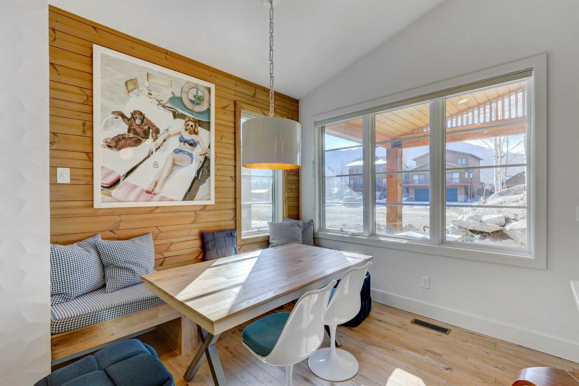 Fireplace and Deck Modern Cabin in Grand Lake!