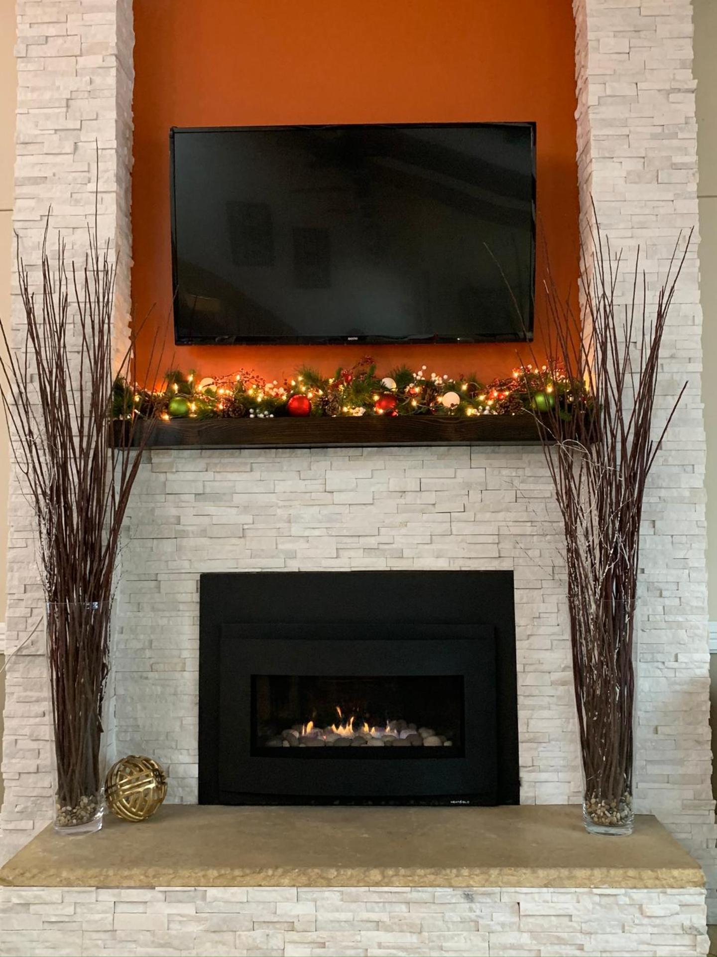 Nichols Inn & Suites