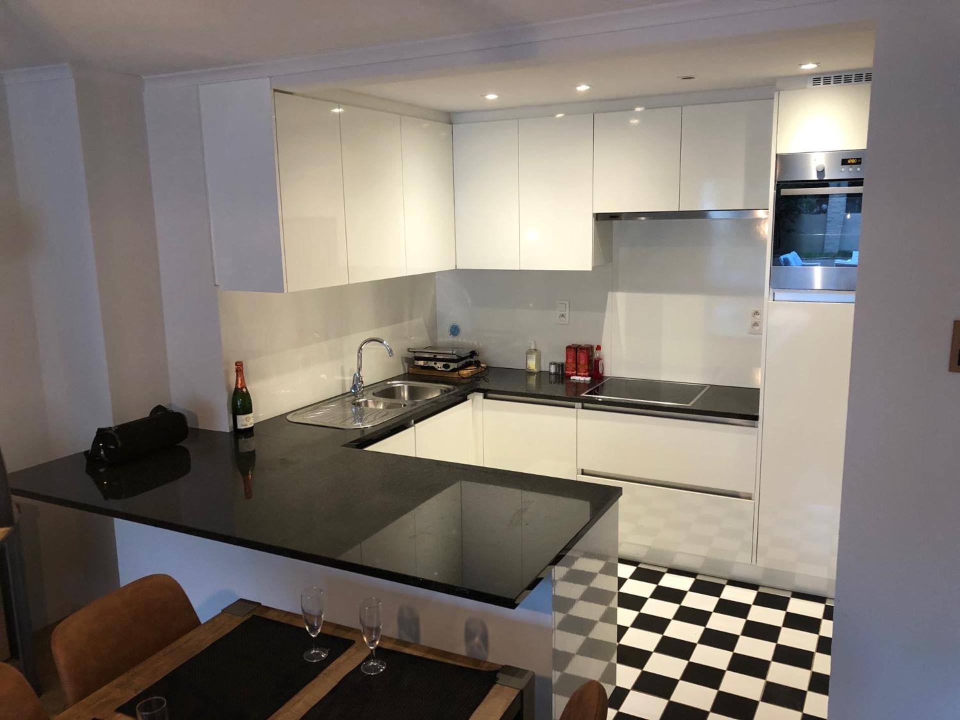 Centraal gelegen gezellig verblijf met groot terras