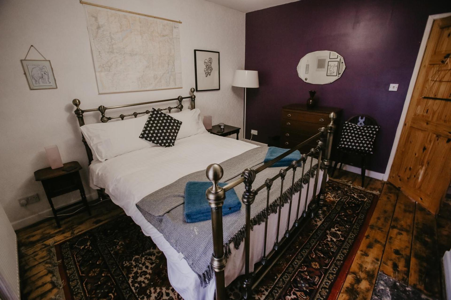 Unique, cosy, Lake District artist hideaway - 5 bd