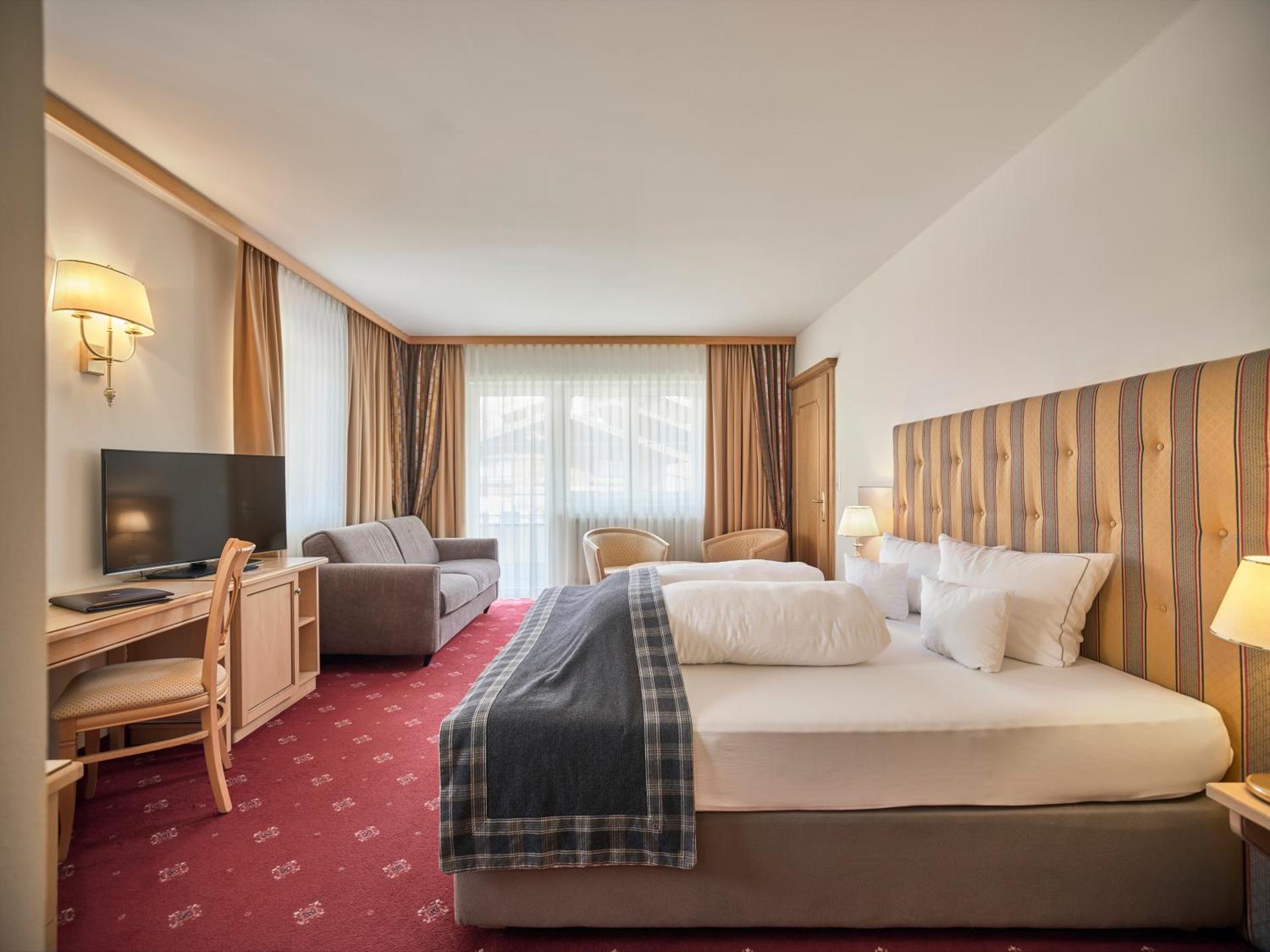 Photo of the whole room