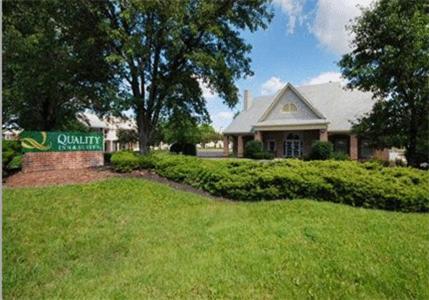 Quality Inn & Suites Dublin