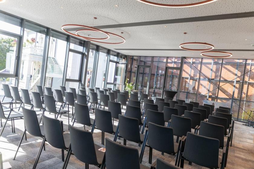 Meeting/conference room