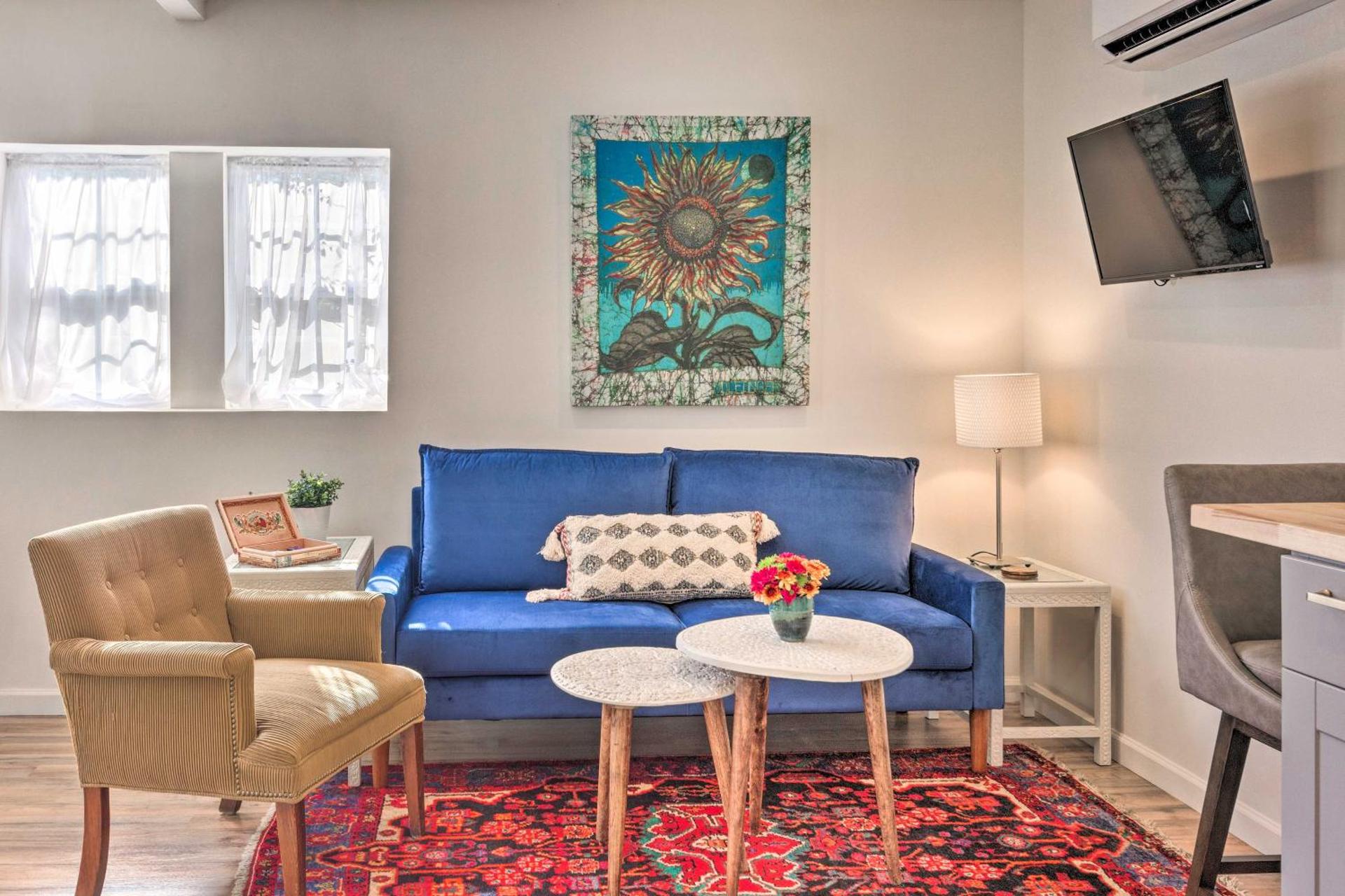 Claires Cottage about 4 Mi to Downtown Greenville!