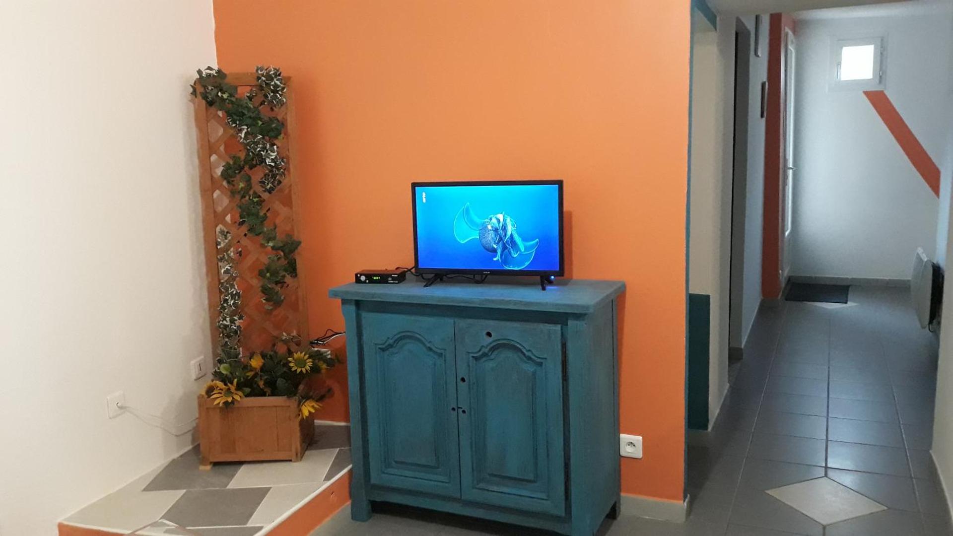 Pause Appart 40 m2 avec cour privative - Spacieux & Confortable