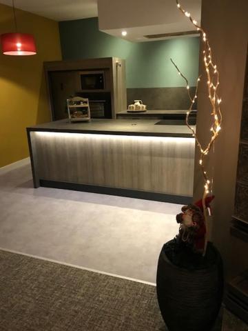 Kitchen or kitchenette