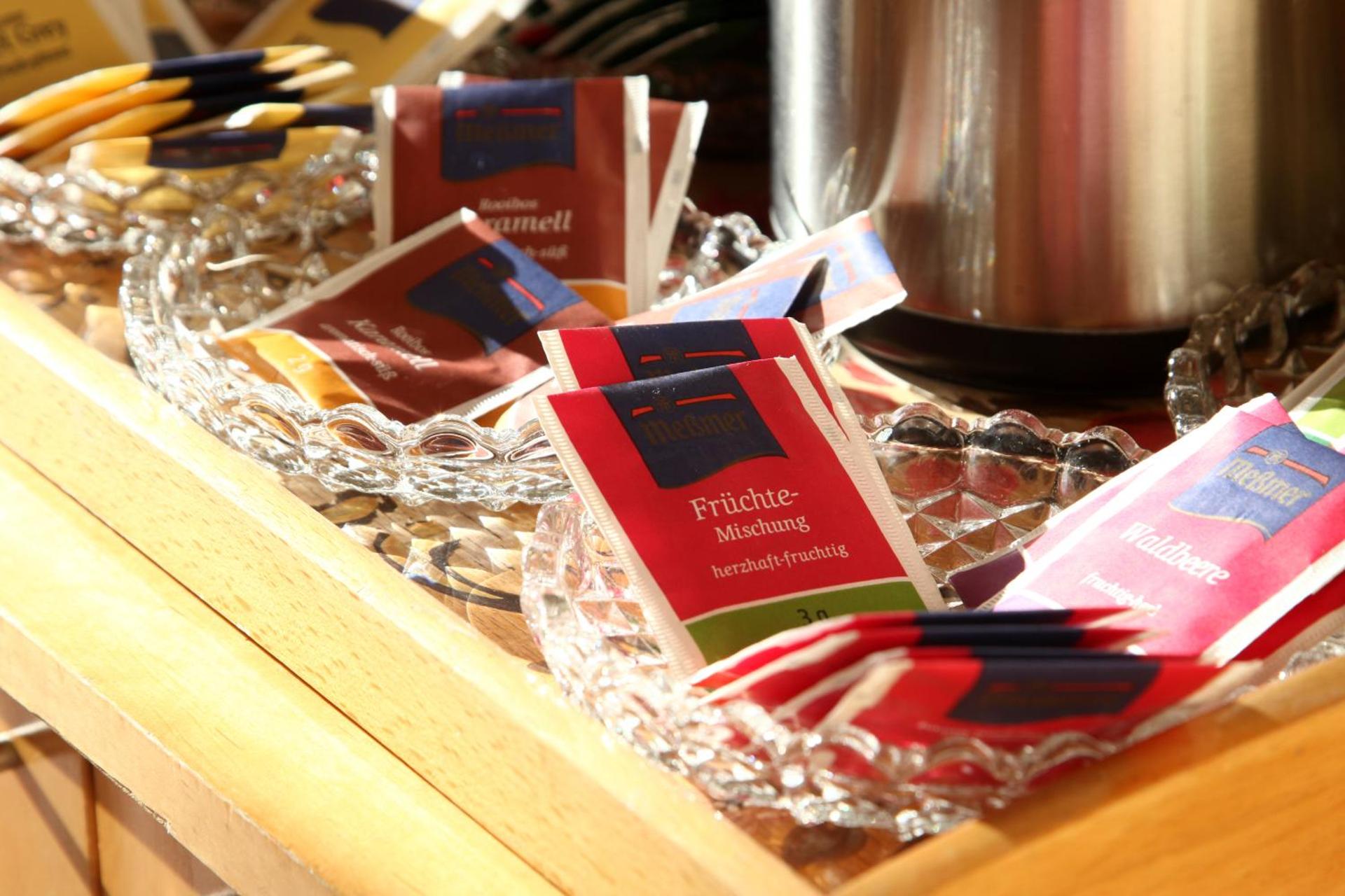 Coffee/tea facilities