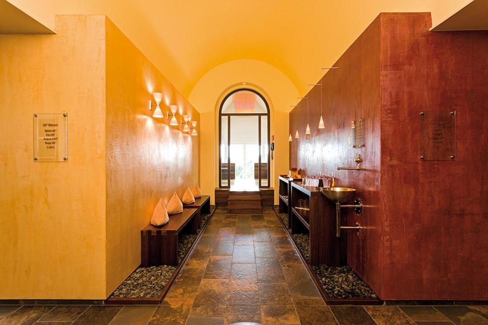 Spa and wellness centre/facilities