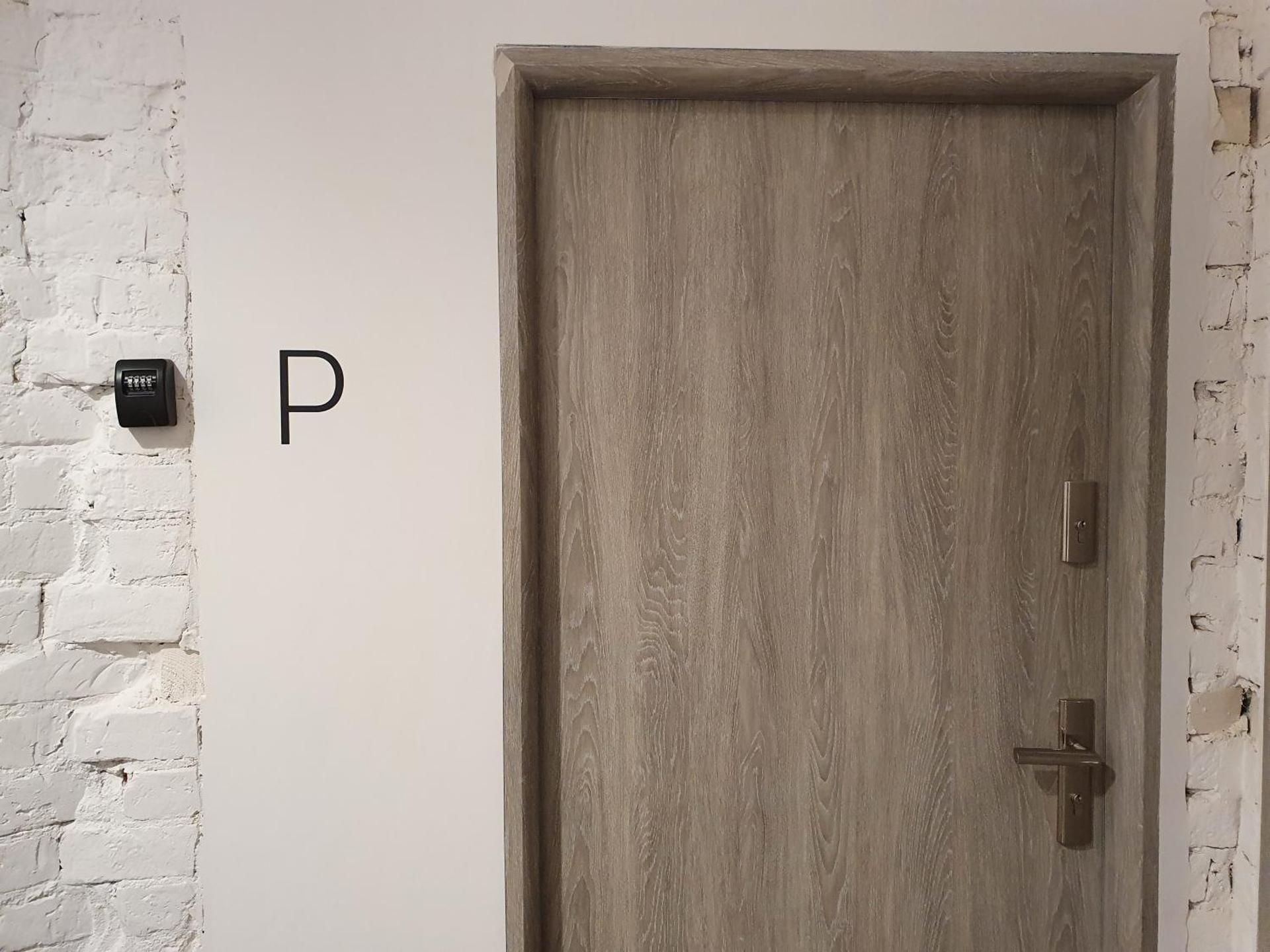 Logo/Certificate/Sign