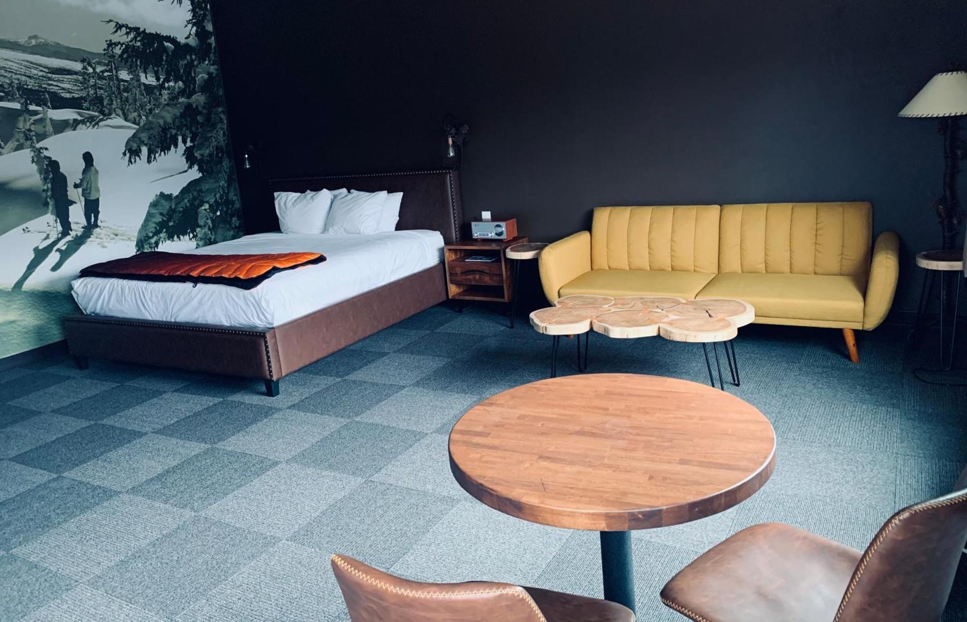 Photo of the whole room