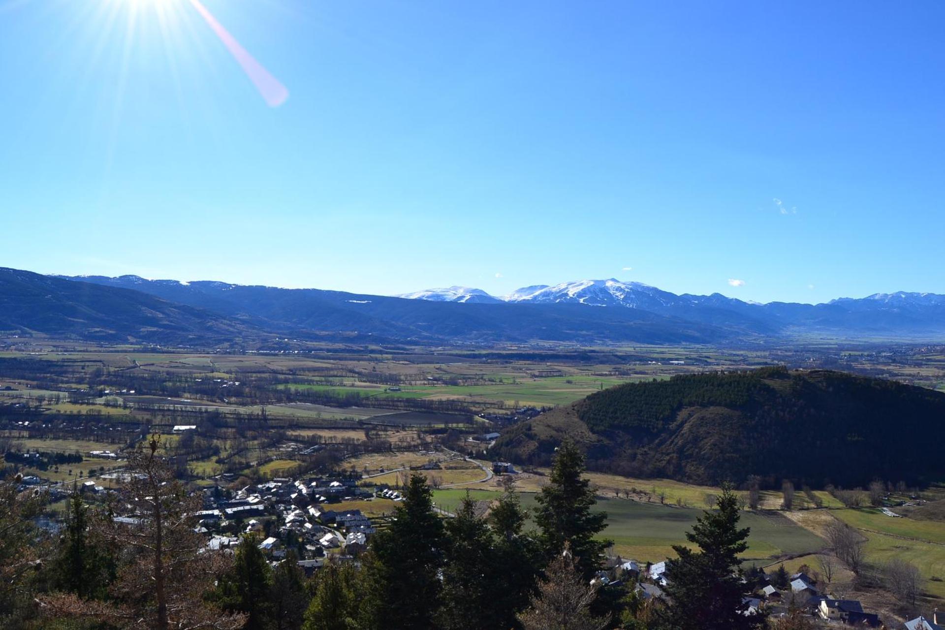Amplio apartamento con piscina en Llívia