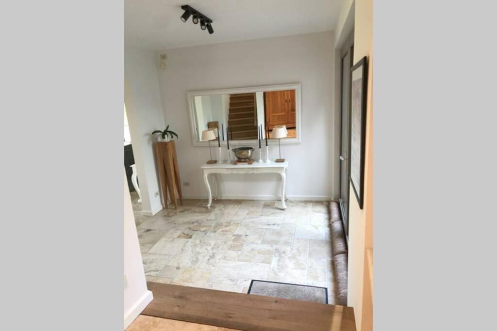 Gastenhuis prachtige Historische Vierkant Hoeve