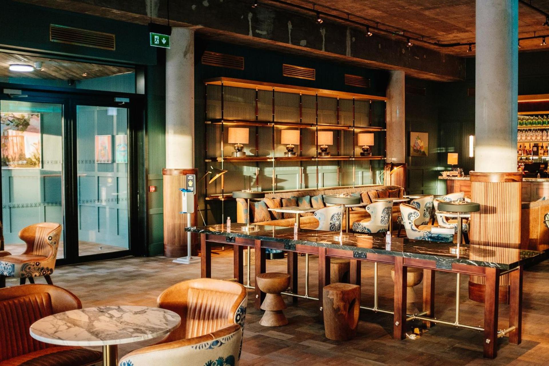 Restaurant/places to eat