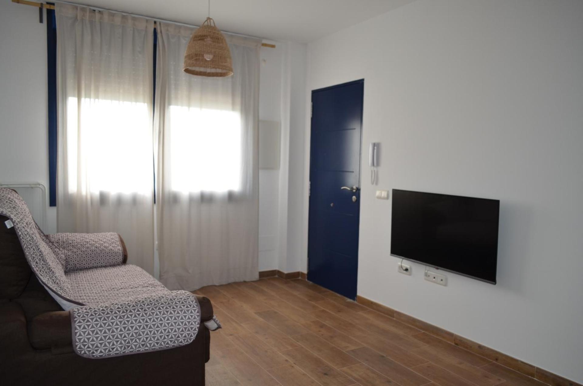 Apartment with Pool View 