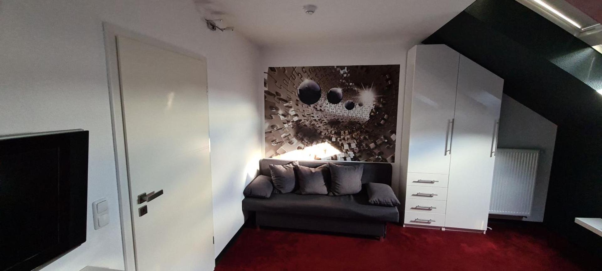 Communal lounge/ TV room