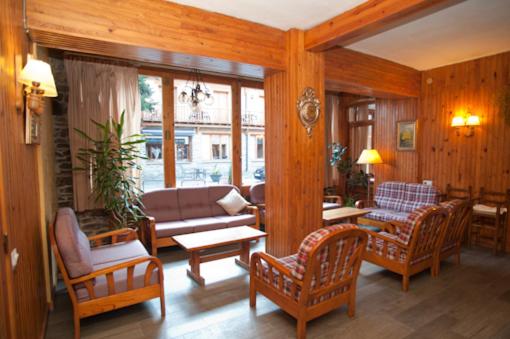 Hotel Llacs De Cardos