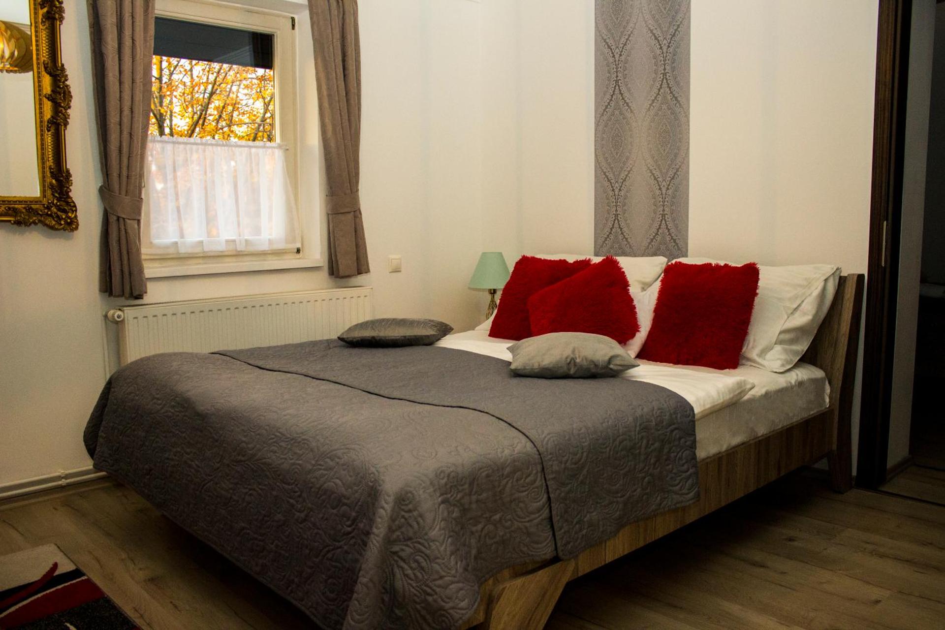 Vadász Panzió és Étterem