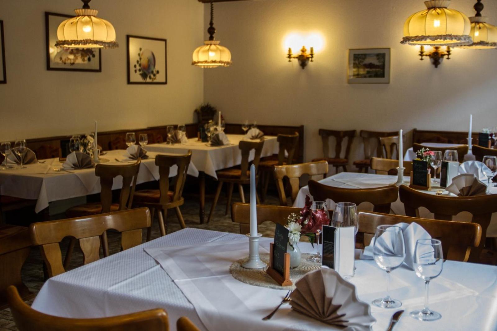 Restaurant/places to eat