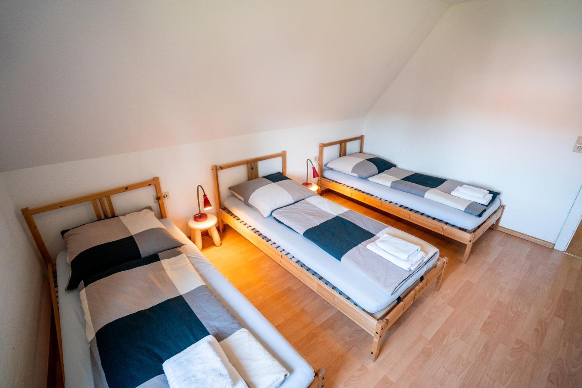 One-Bedroom Apartment with Shared Bathroom