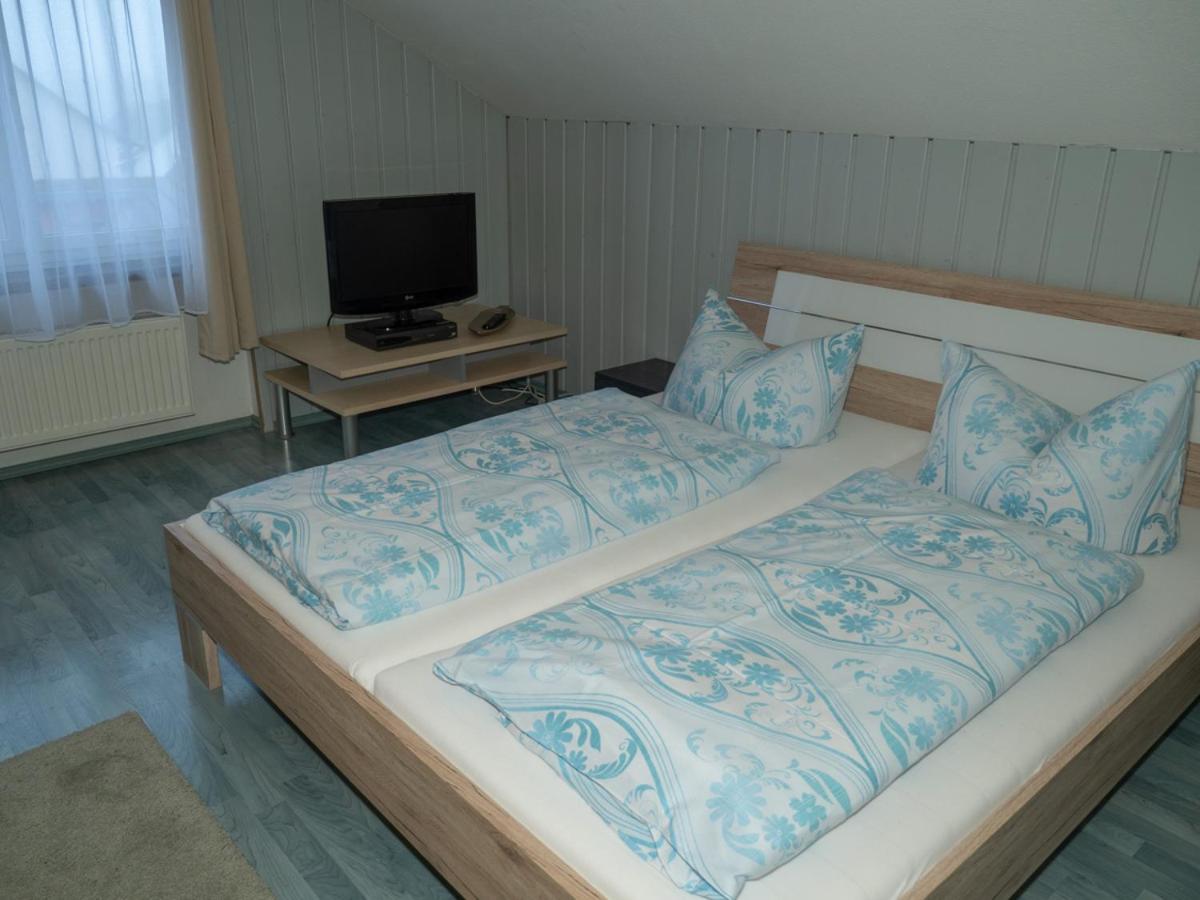 Ferienwohnungen Hirschen Lottstetten