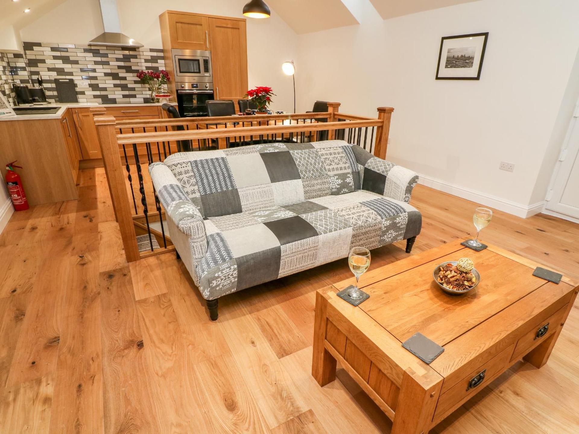 Macaw Cottages No 4A