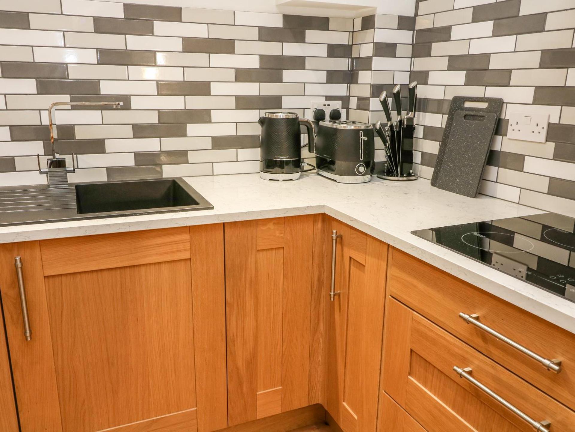 Macaw Cottages No 4A