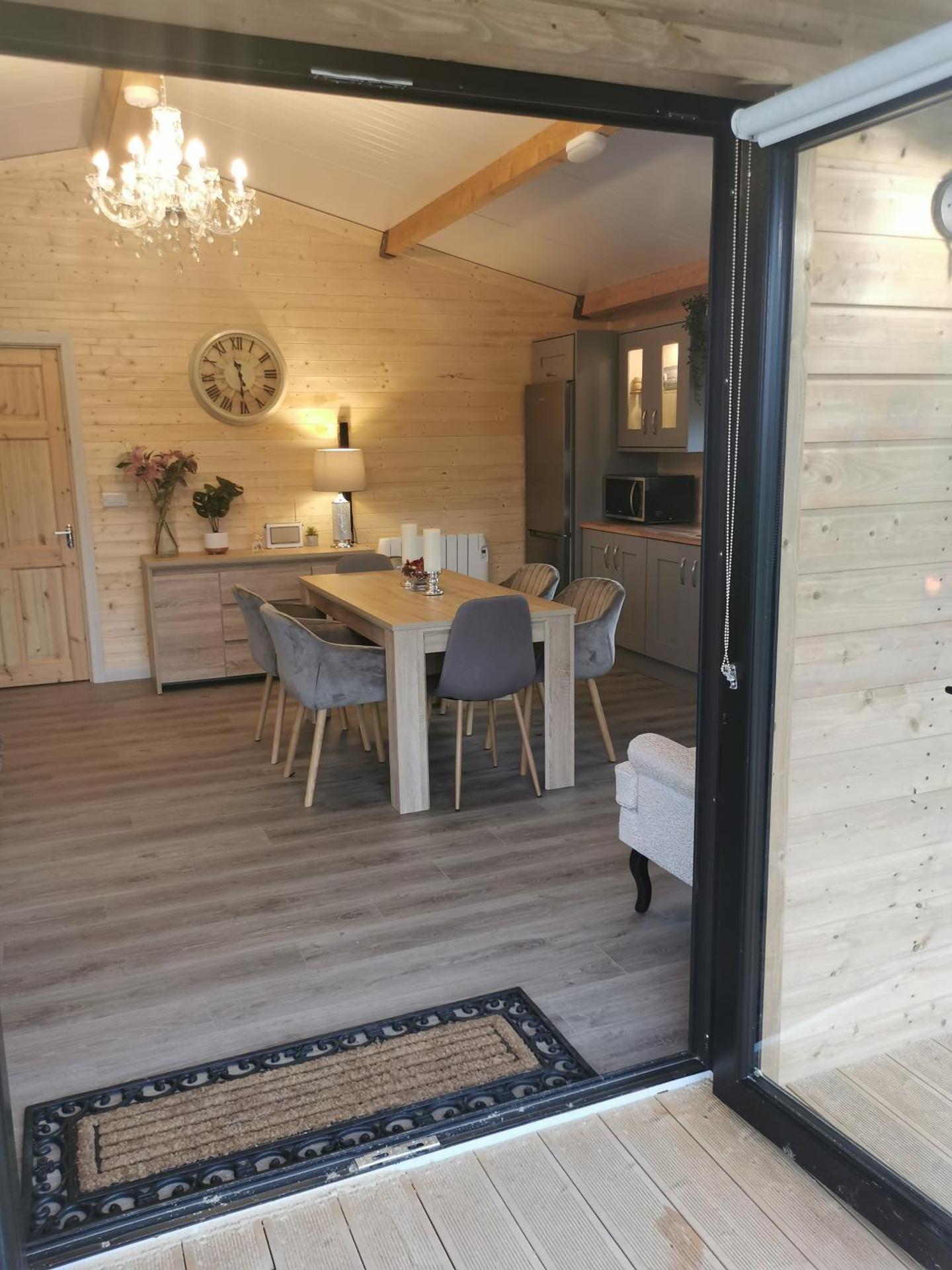 The Lodge Mountain View Log Cabin , Attymass Ballina