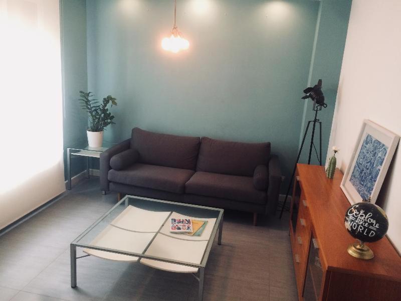 Dos Torres Bilbo Puerta del Carmen