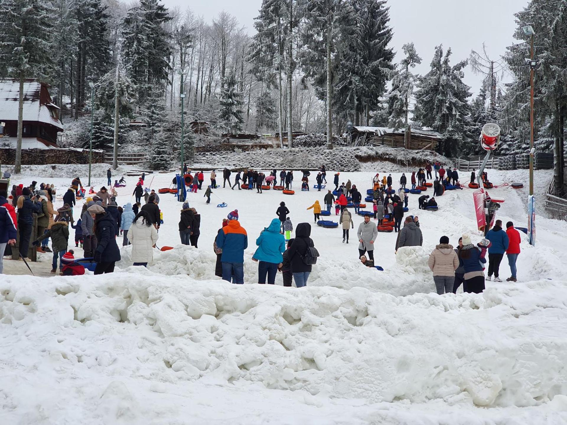 5 Residence Apartment