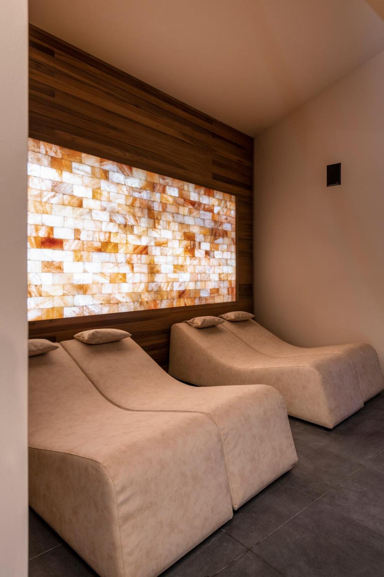 Spa and wellness centre/facilities