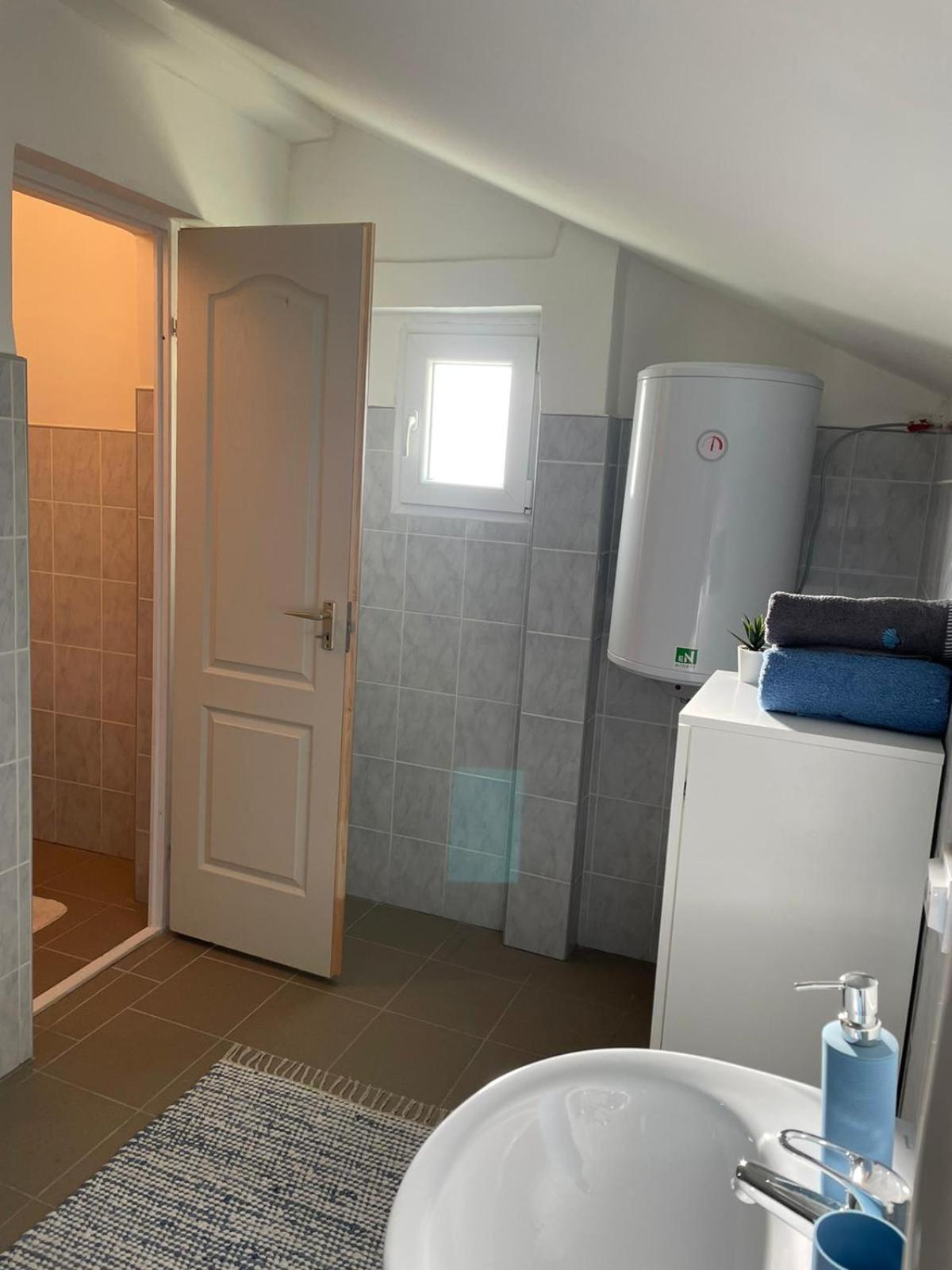 Het Hongaarse Wijnhuis