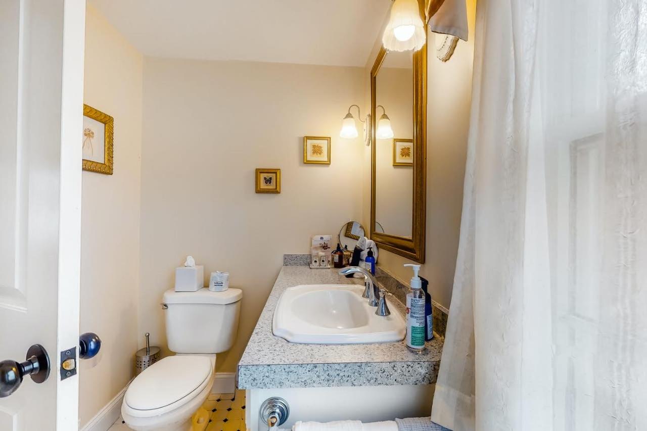 Brewster by the Sea Inn