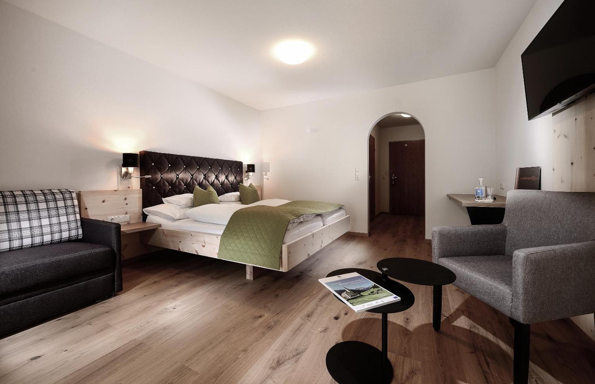 Photo of the whole room