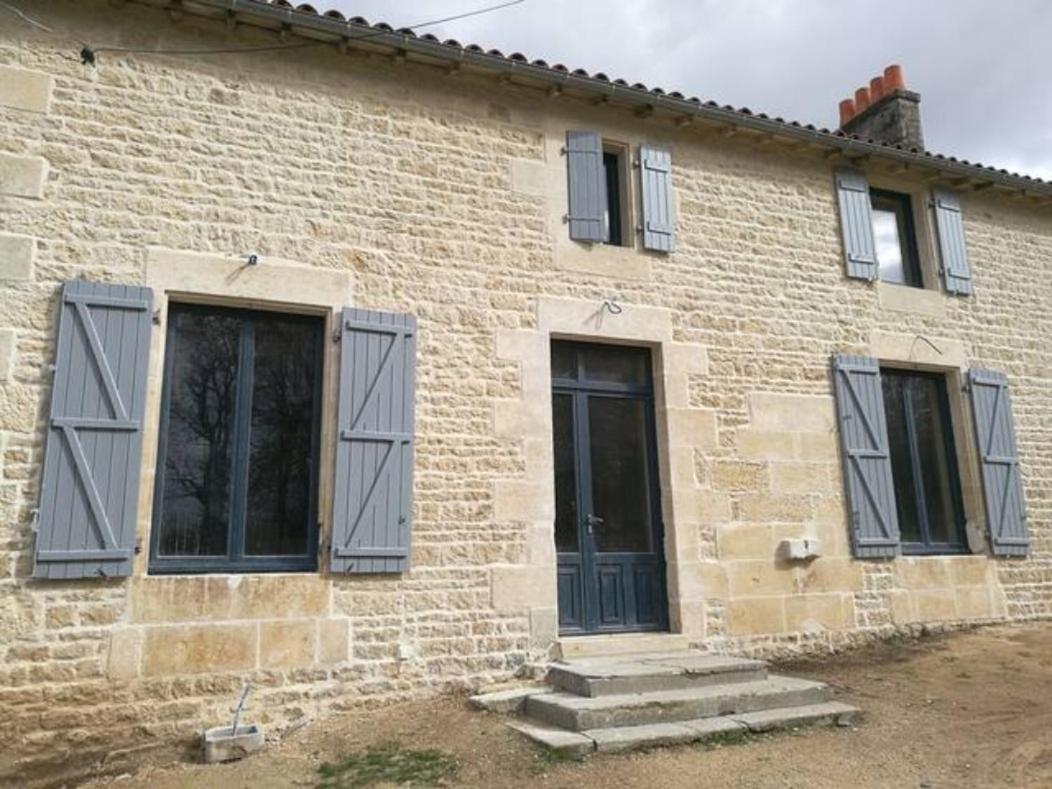 Château des Loups - Les Cèdres Bleus