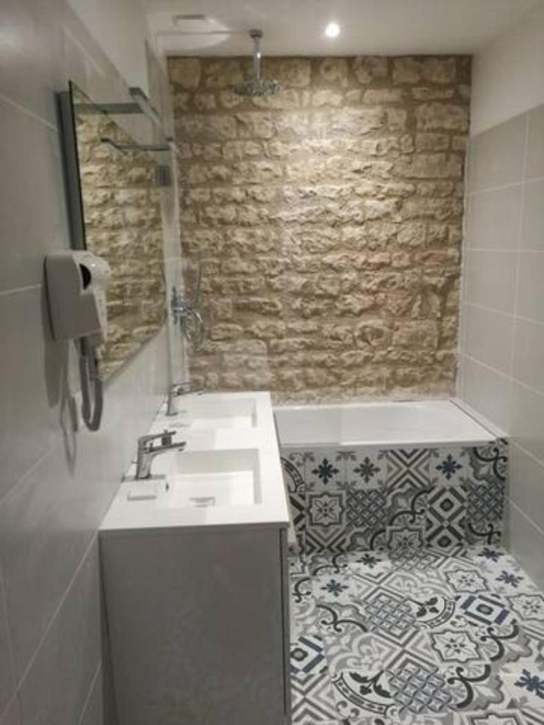 Château des Loups - Les Cèdres Bleus