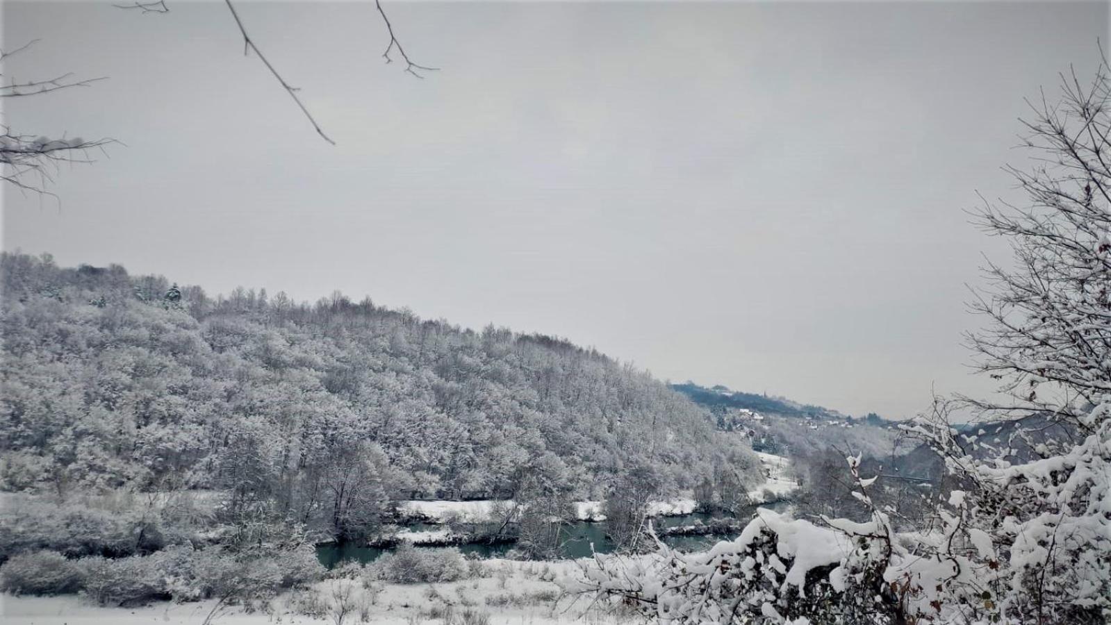SMARAGD RIVER near Rastoke & Plitvice Lakes