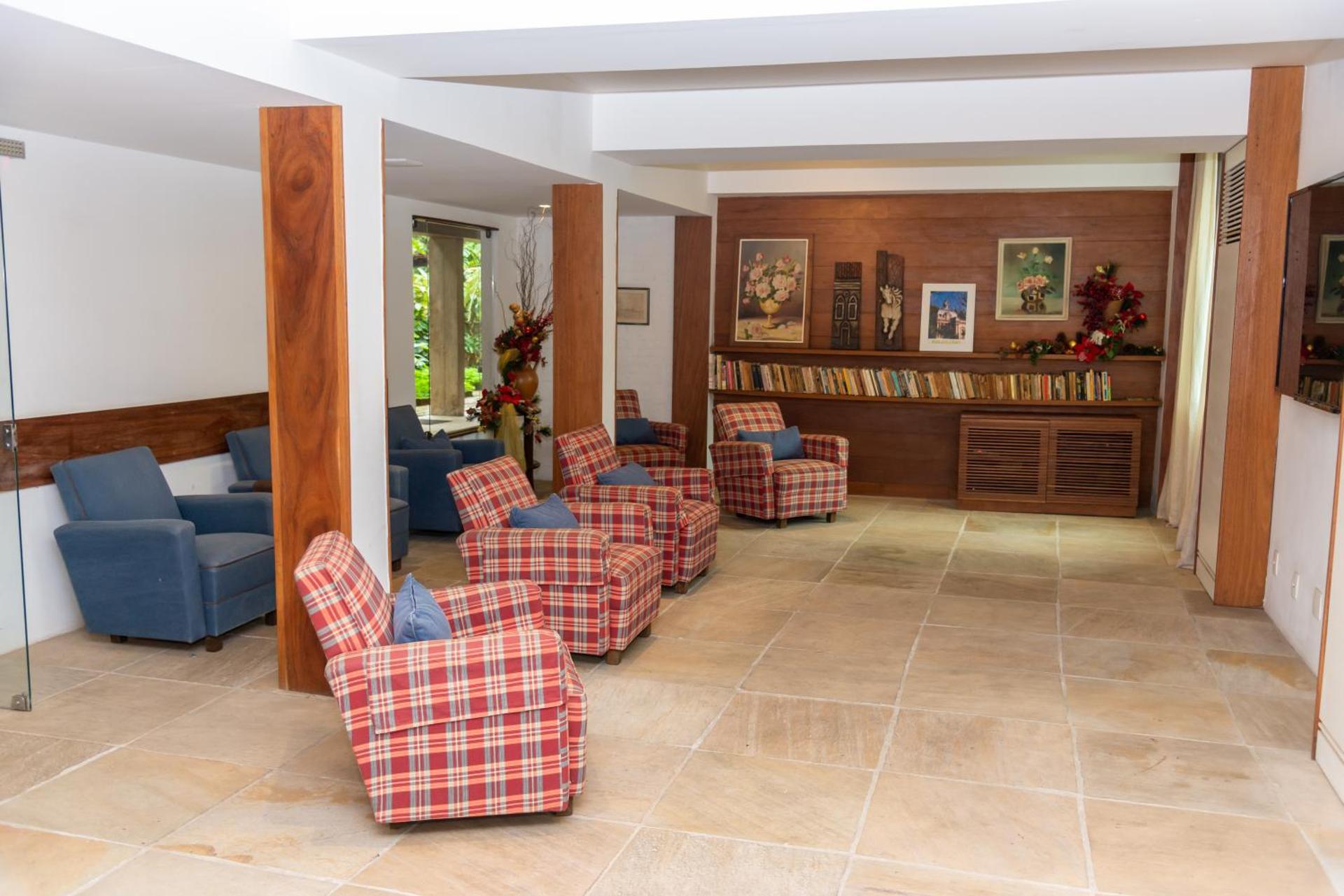 Communal lounge/ TV room