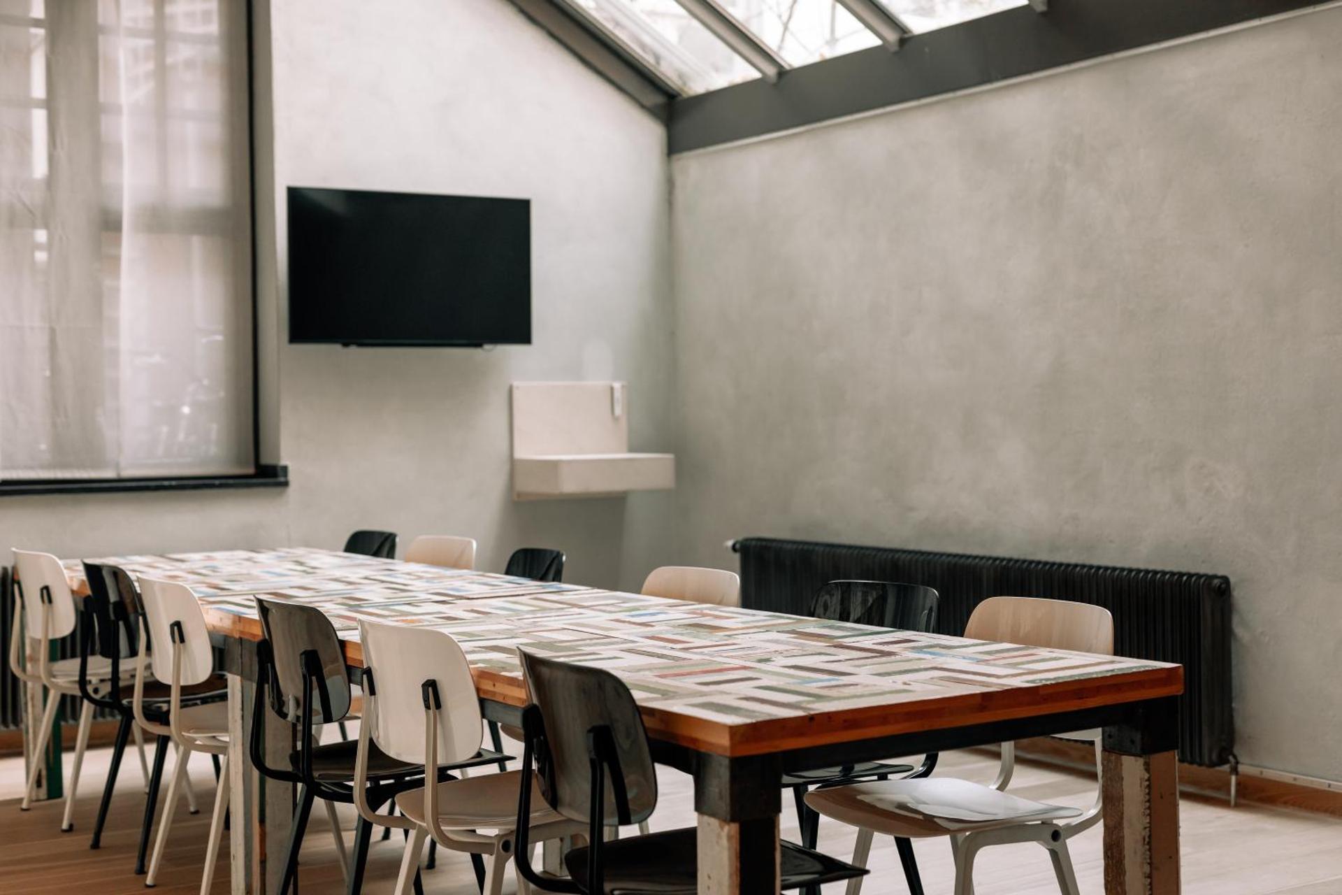 Meeting/conference room