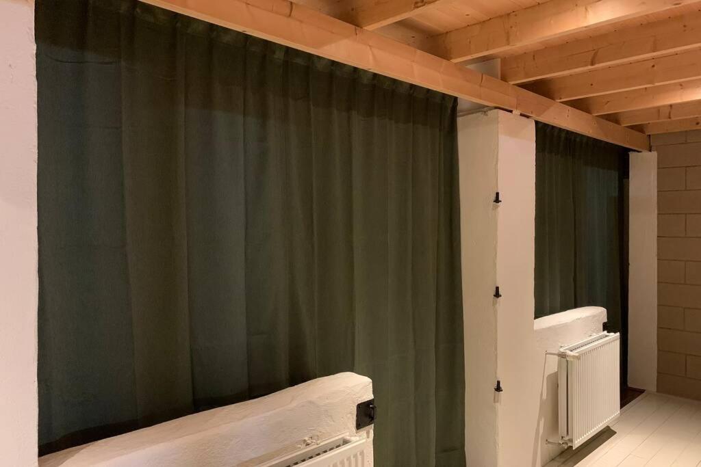 Karibu de Stallen (met Sauna en Stoom douche)
