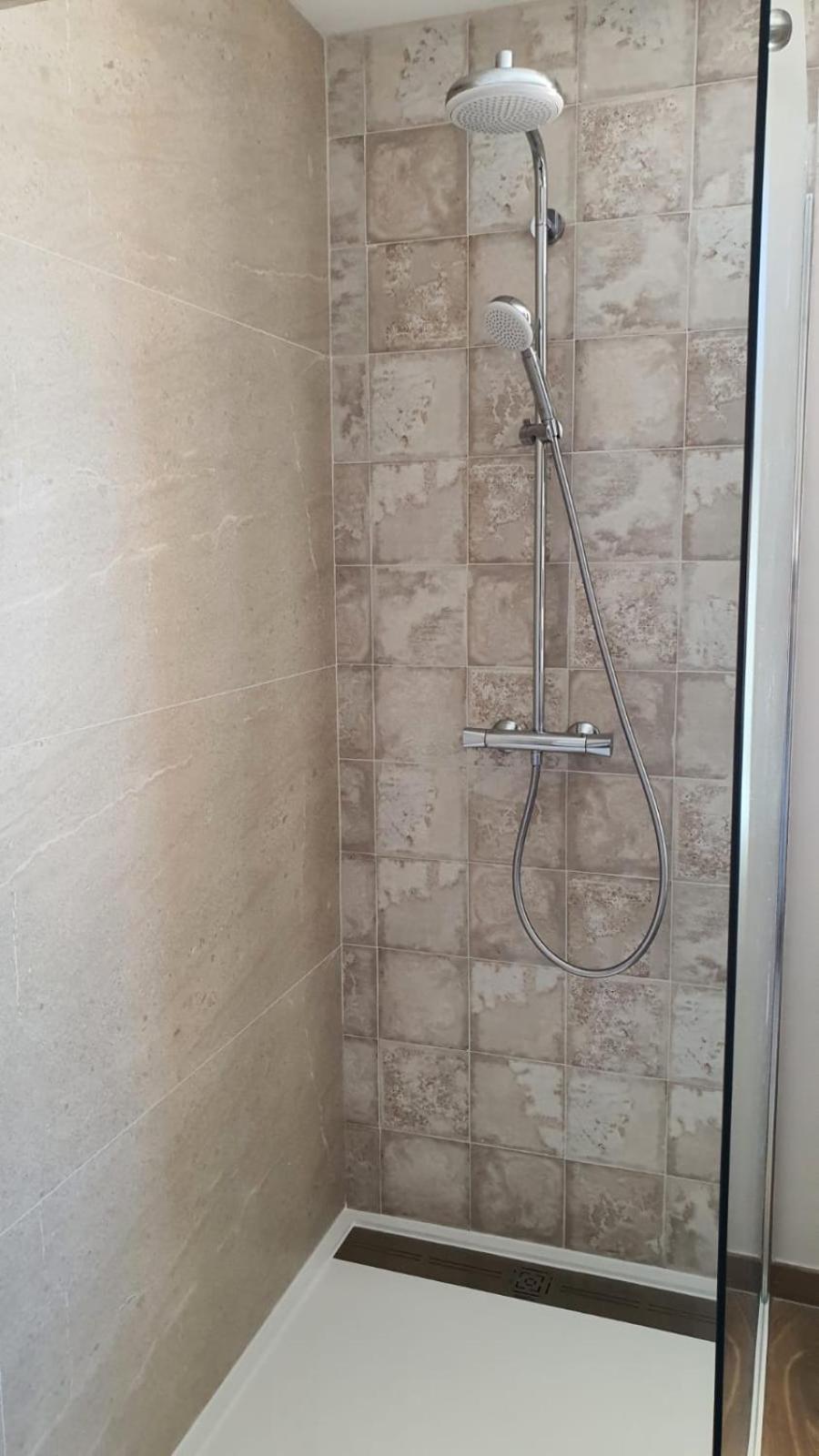 Maison La Devinière - sauna et spa compris accessibles toute l'année