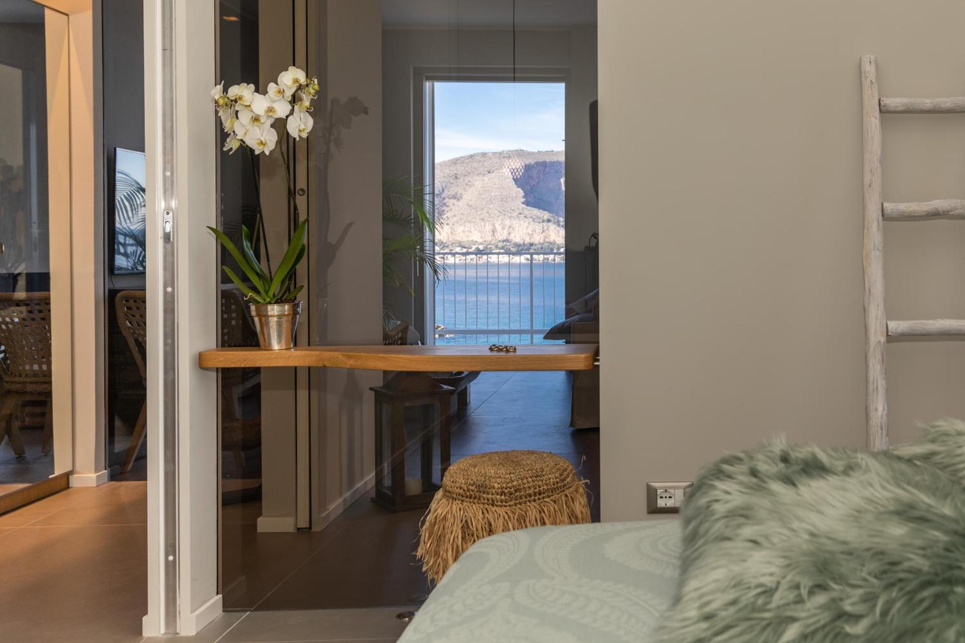 NESOS SUITE by DomuSicily